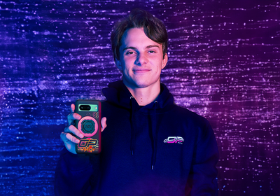 Immagine: Limited Edition Oscar Piastri F1 Miami Quad Lock Case